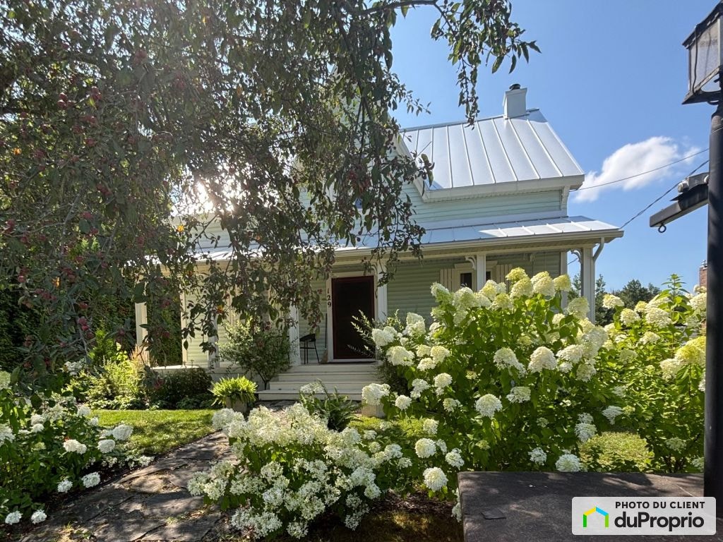 $749,000 - 2 Storey for sale in Bromont — photo 2