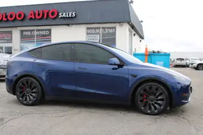 ONE OWNER ACCIDENT FREE Dual Motor AWD ONE OWNER Elevate Your Drive With This 2022 Tesla Model Y Per...