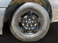 This Ram 1500 Classic has a strong Regular Unleaded V-8 5.7 L/345 engine powering this Automatic tra... (image 6)