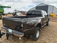 This item(s) are selling by Online Timed Auction Equipment Consignment Auction Bidding Opens: 9 AM -... (image 2)
