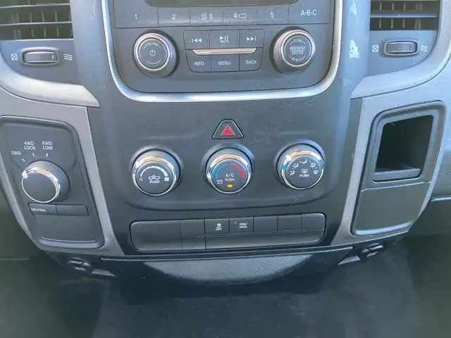 2017 Ram 1500 Tradesman | Legendary 5.7L HEMI V8 Engine & 4x4 in Cars & Trucks in Edmonton - Image 23