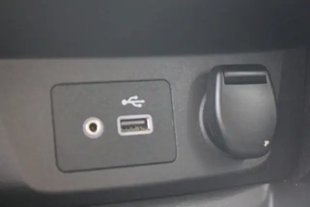 2021 Nissan Qashqai FWD S CVT for sale in Cars & Trucks in Comox / Courtenay / Cumberland - Image 24