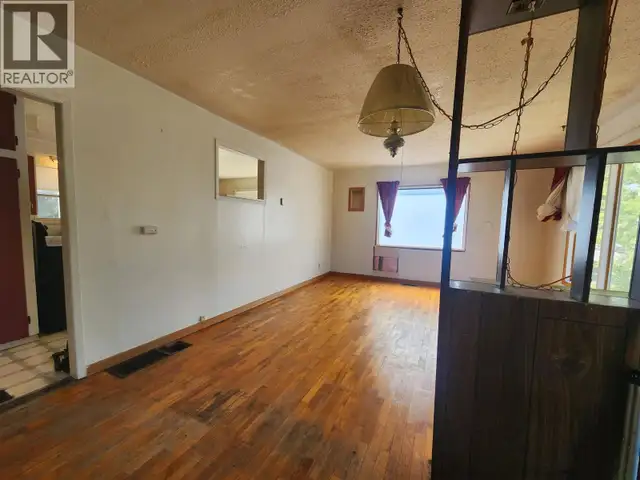 1598 INGLEDEW STREET Prince George, British Columbia in Houses for Sale in Prince George - Image 4