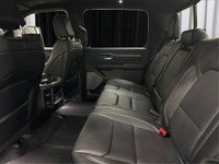 HEATED FRONT SEATS, HEATED STEERING WHEEL, ADAPTIVE CRUISE CONTROL, NAVIGATION SYSTEM, REMOTE KEYLES... (image 9)