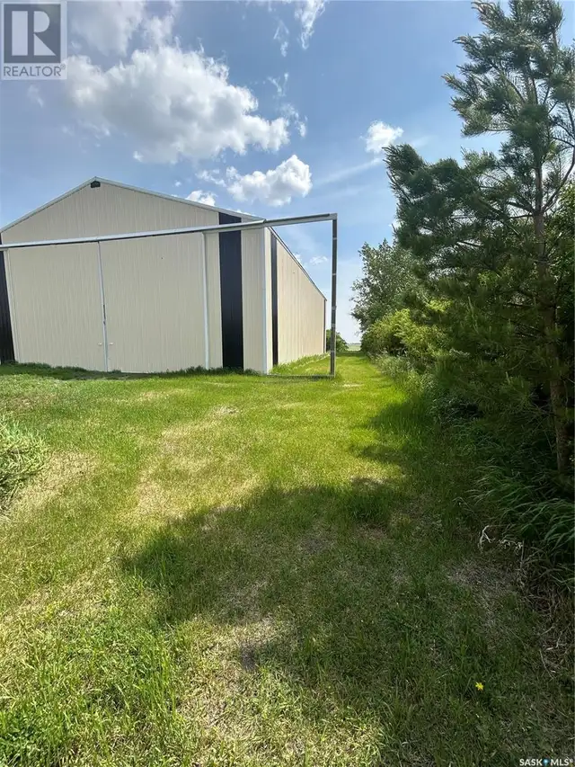 Osiowy Acreage Abernethy Rm No. 186, Saskatchewan in Houses for Sale in Regina - Image 18