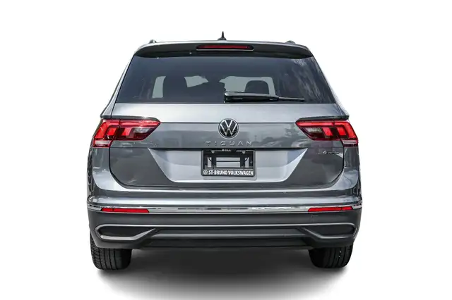 2023 Volkswagen Tiguan Comfortline | Toit pano | Apple Carplay | in Cars & Trucks in Longueuil / South Shore - Image 6