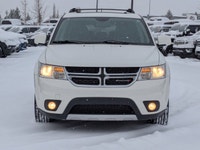 Look at this 2016 Dodge Journey R/T. Its Automatic transmission and Regular Unleaded V-6 3.6 L/220 e... (image 2)