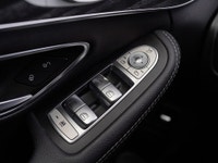 Key Features: Alloy Wheels, Keyless Entry, Heated Seats, Memory Seats Setting, Power Adjustable Seat... (image 9)