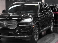 Only 11,721 KMS! This Lincoln Aviator delivers a Twin Turbo Premium Unleaded V-6 3.0 L/183 engine po... (image 1)