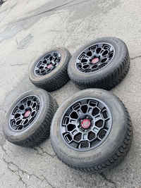 275/60/20 toyota tundra trd 6x139.7 bfgoodrich winters tacoma Mississauga / Peel Region Toronto (GTA) Preview