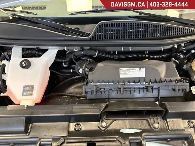 2025 GMC Savana Passenger LT RWD 3500 155&amp;quot; LT in Cars & Trucks in Lethbridge - Image 22
