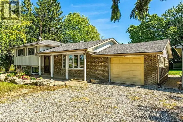 795 PORT MAITLAND Road Dunnville, Ontario in Houses for Sale in Norfolk County - Image 4