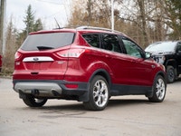 2015 Ford Escape Titanium AWD - Loaded with Features & Ready for Canadian Winters! Experience the pe... (image 3)