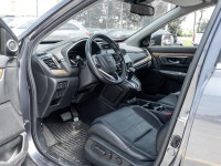 Discover premium comfort and everyday versatility with the 2022 Honda CR-V EX-L AWD. Finished in a b... (image 7)