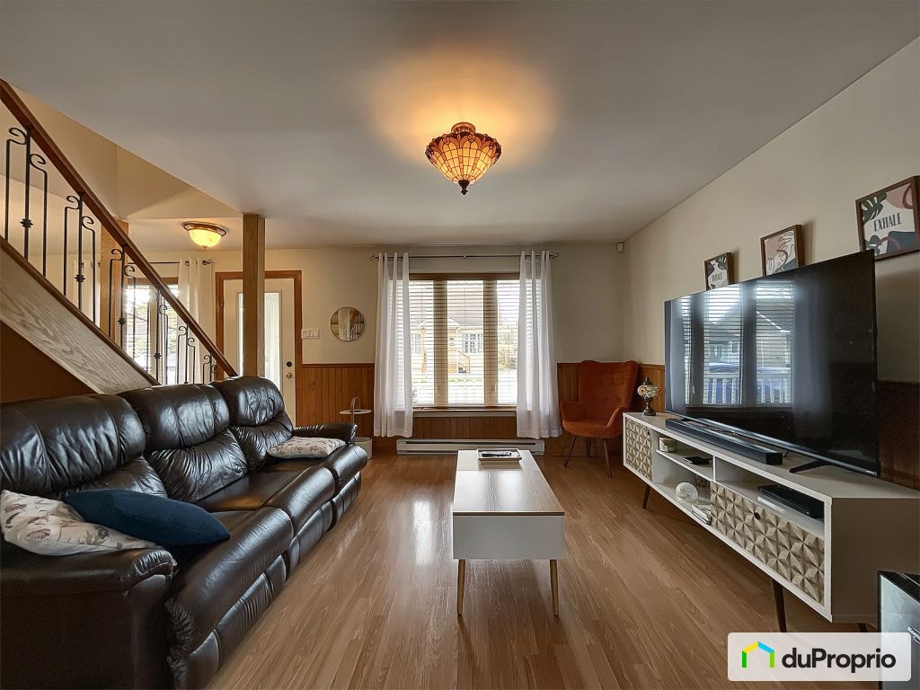 $269,000 - 1 1/2 Storey for sale in Jonquière (Jonquière) — photo 3