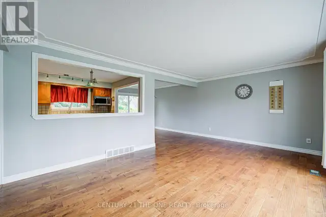 25 CARROL STREET Kitchener, Ontario in Houses for Sale in Kitchener / Waterloo - Image 6