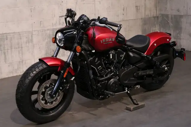 2025 Indian Scout Bobber Limited +Tech in Street, Cruisers & Choppers in Laurentides - Image 3