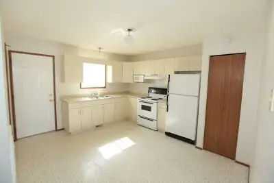 3 bedroom townhouse close to University Lethbridge, View more