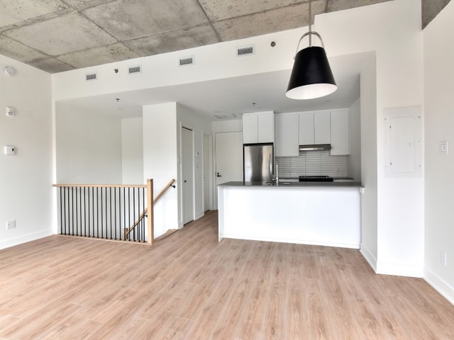 468 rue Saint-Grégoire — photo 1