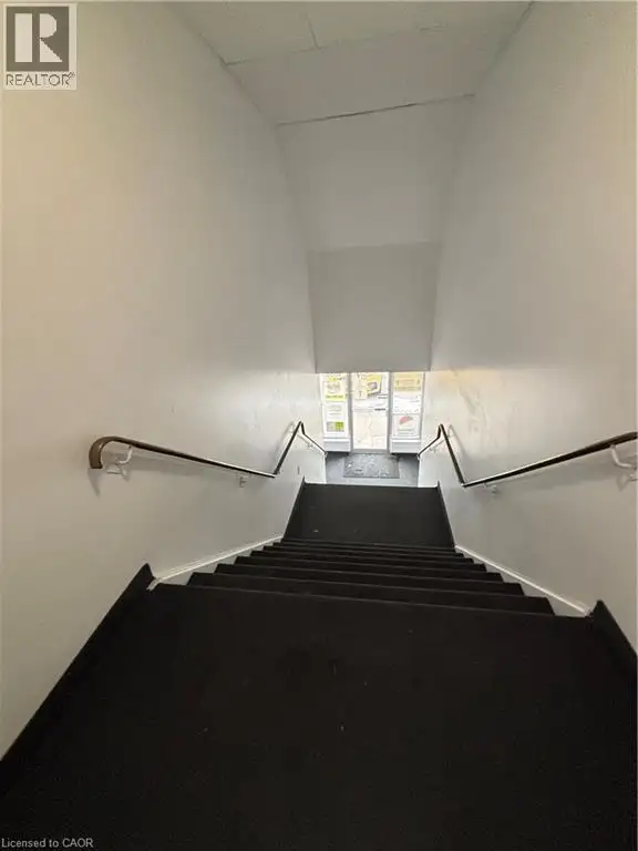 185 PLAINS Road E Unit# 7 Burlington, Ontario in Commercial & Office Space for Rent in Oakville / Halton Region - Image 5