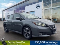 Experience cutting-edge electric mobility and smart technology in this 2020 Nissan LEAF SV. With a p... (image 6)