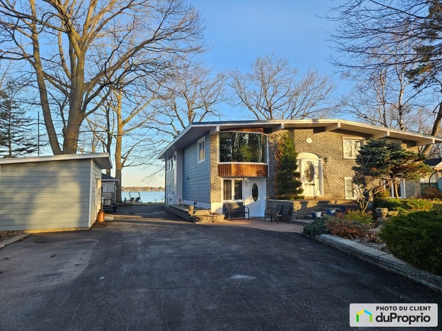 $1,198,000 - Bungalow for sale in Venise-En-Quebec — photo 2