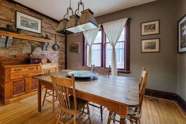 Spacious 2.5-Story Home! in Houses for Sale in Hamilton - Image 5