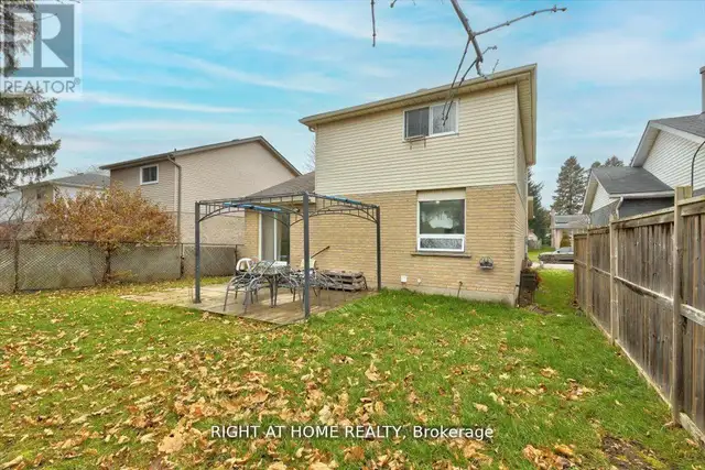 275 TAGGE CRESCENT Kitchener, Ontario in Houses for Sale in Kitchener / Waterloo - Image 19