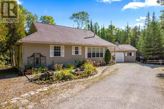 83 LAKEWOOD COUNTRY LANE Northern Bruce Peninsula, Ontario in Houses for Sale in Owen Sound - Image 7