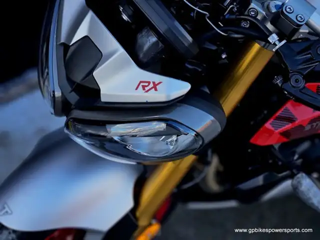 2026 Triumph Street Triple RX in Street, Cruisers & Choppers in Oshawa / Durham Region - Image 22