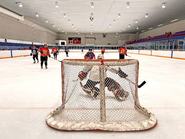 Mens 40+ Recreational Hockey League: Spring/Summer 2024 in Sports Teams in Barrie