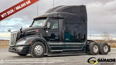 Heavy truck - # STOCK: C-36907 2024 PETERBILT 579 CAMION CONVENTIONNEL AVEC COUCHETTE 2024 PETERBILT...