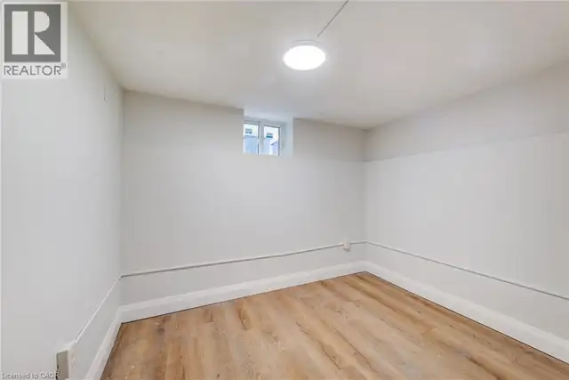 24 HOHNER Avenue Kitchener, Ontario in Houses for Sale in Kitchener / Waterloo - Image 33