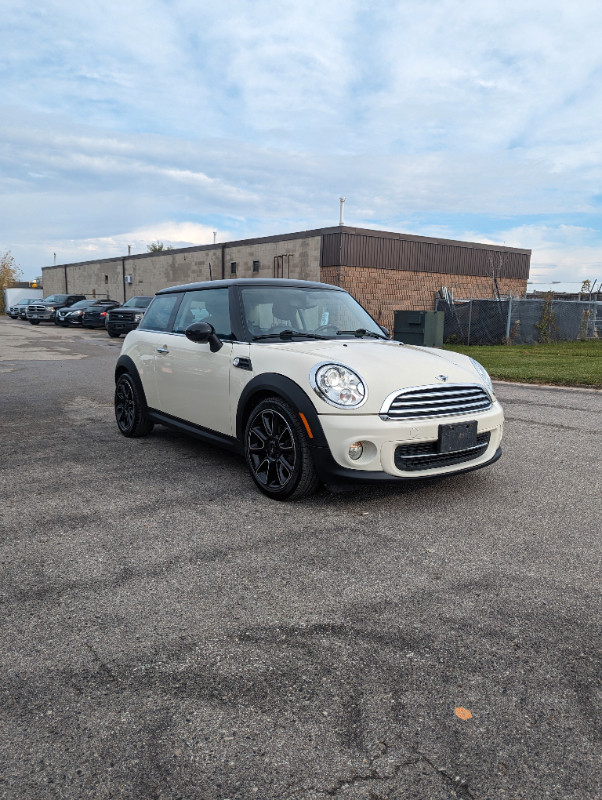 *PRICE DROP* 2011 Mini Cooper * Low Kms Great Condition!!* in Cars & Trucks in Guelph - Image 4