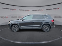 // ACCIDENT FREE!! // This 2024 Volkswagen Taos Comfortline FWD is a smart compact SUV for daily lif... (image 4)