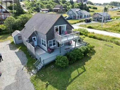 Located in the seaside community of Port Hood along the shores of the Gulf of St. Lawrence, this cha...