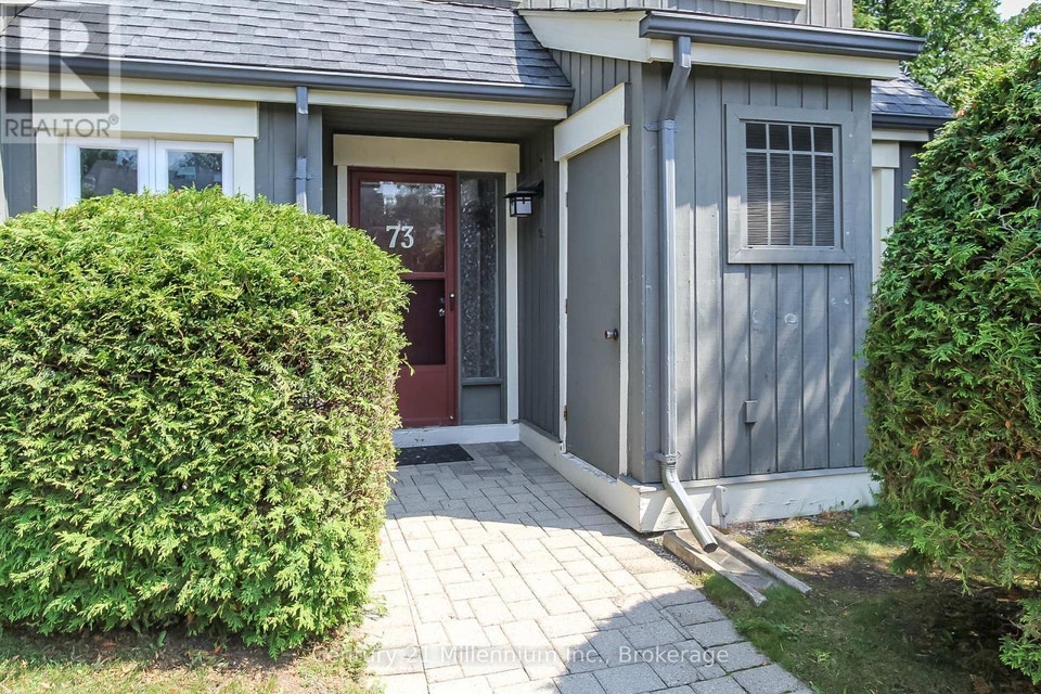 73 - 149 FAIRWAY CRESCENT Collingwood, Ontario 2