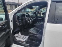 6.6L V8 | Z71 OFF-ROAD PACKAGE | HEATED FRONT SEATS | LEATHER | HEATED STEERING WHEEL | POWER DRIVER... (image 8)