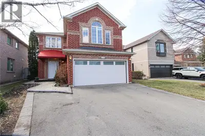 Welcome to the heart of River Oaks - one of Oakville's most sought-after family neighbourhoods, and...