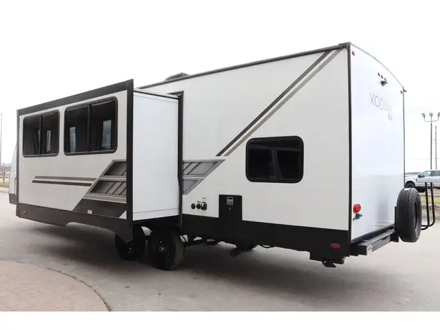 2022 Dutchmen Kodiak SE 28SBH 33FT LIGHT WT, BUNK ROOM/GREAT LAY in Cars & Trucks in Winnipeg - Image 36
