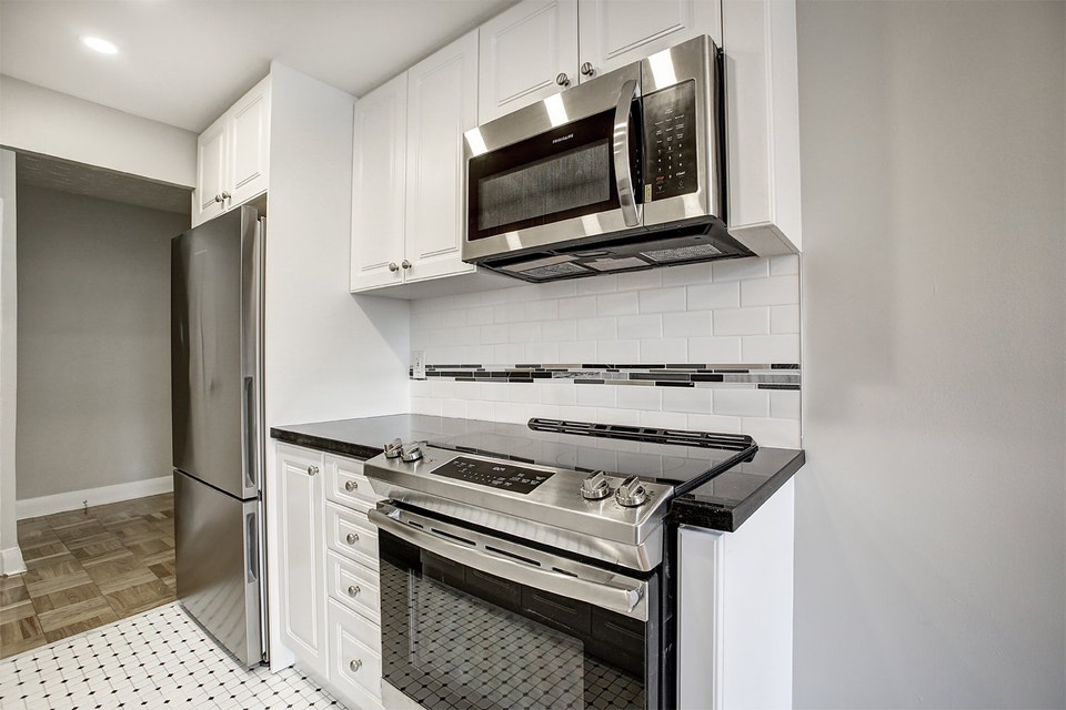 Jameson Avenue Apartments - 1 Bedroom Apartment for Rent 2