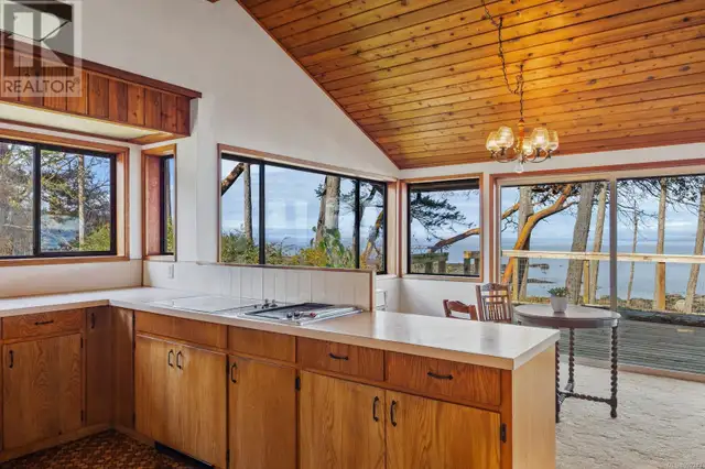 6055 MacLean Rd Hornby Island, British Columbia in Houses for Sale in Parksville / Qualicum Beach - Image 18