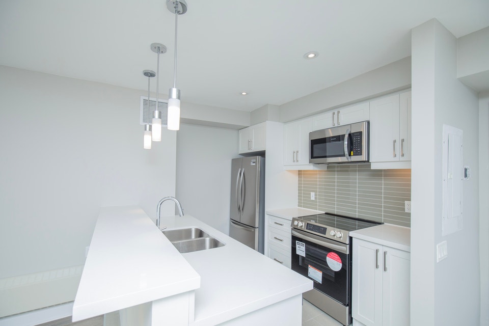 Eglinton and Kennedy Scarborough 1 Bedroom Apartment for Rent - 4