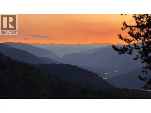 Lot 2 Richie Road Rossland, British Columbia in Land for Sale in Penticton - Image 4