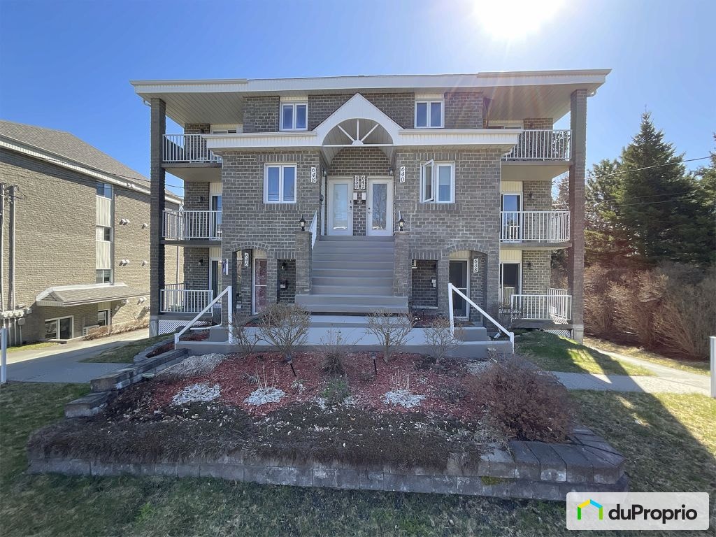 $279,900 - Condominium for sale in Sherbrooke (Jacques-Cartier) — photo 3