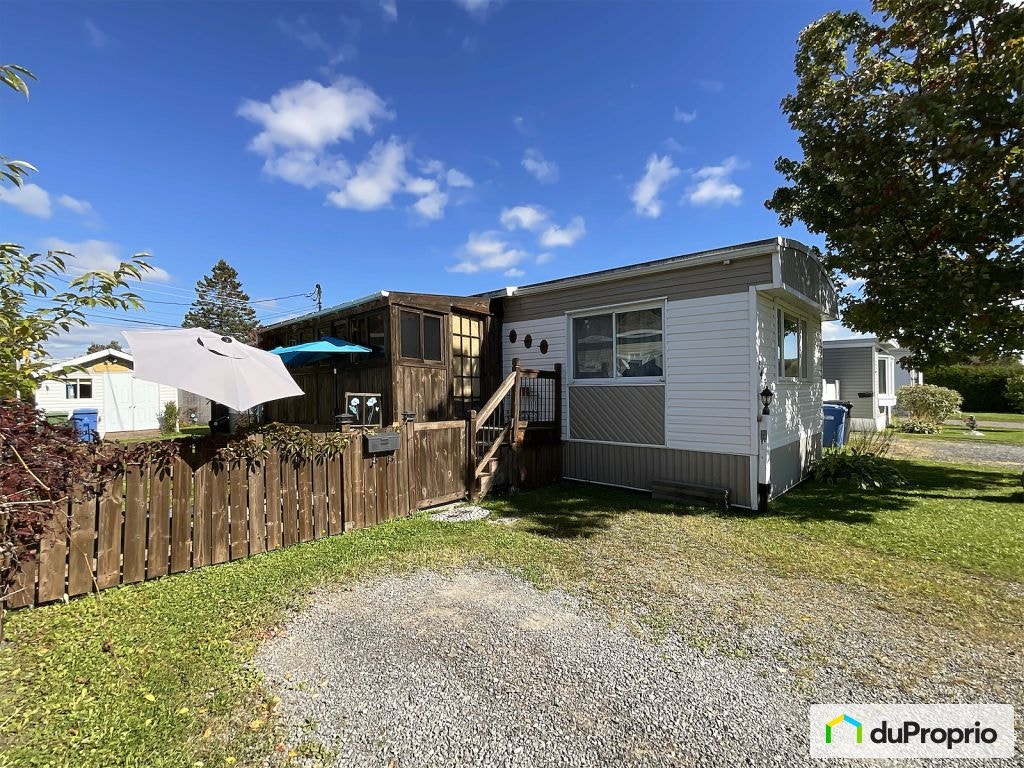 $198,900 - Mobile home for sale in Ste-Foy — photo 3
