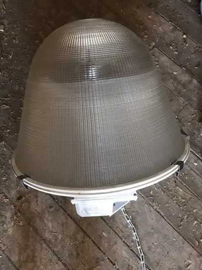 Lumière 400 watts, View more