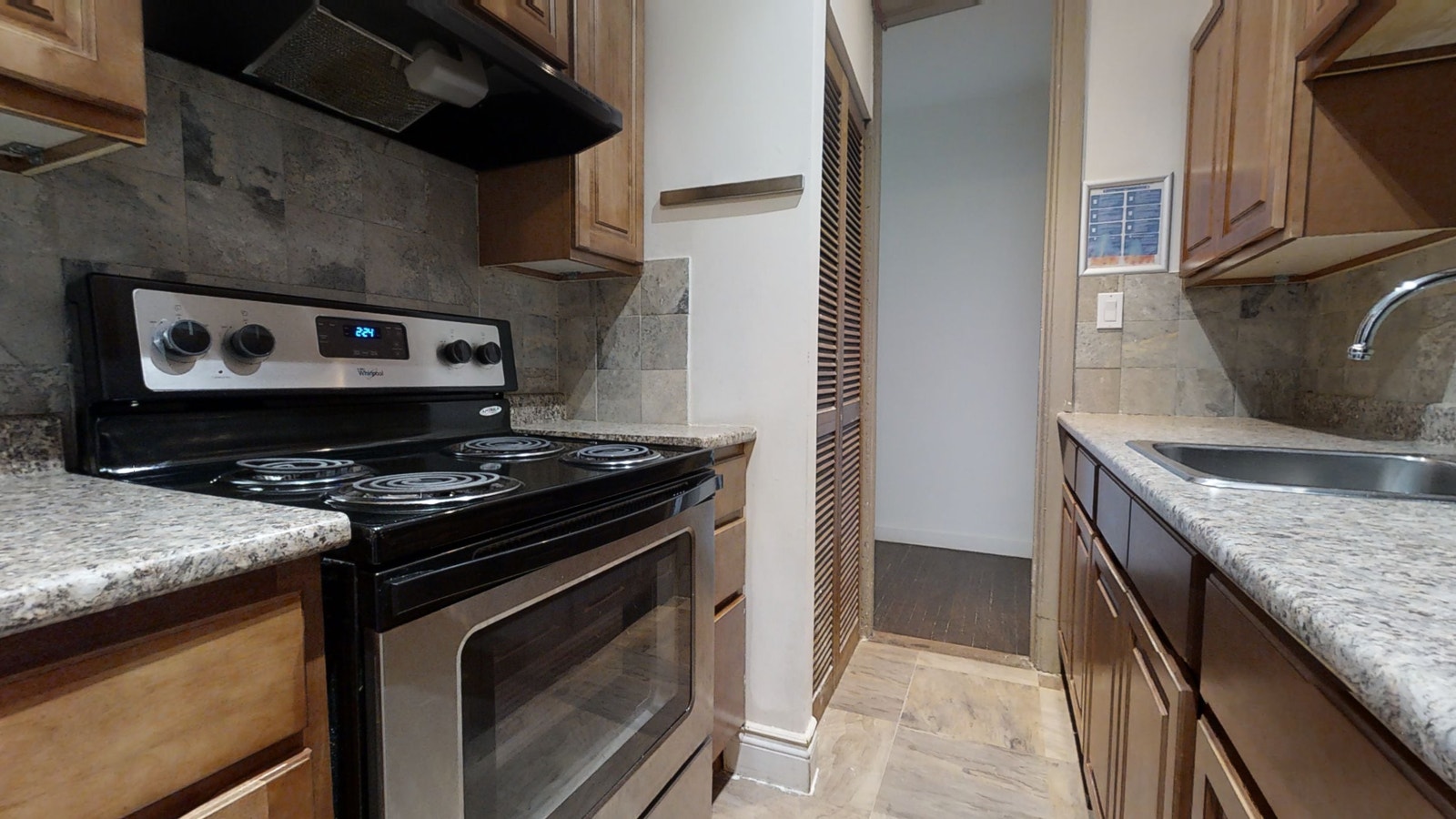 200-1242 Rue Mackay — photo 3