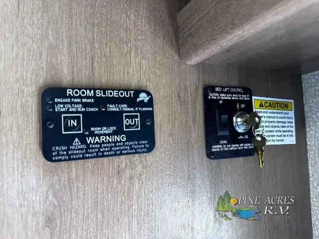 2021 Holiday Rambler Admiral 34J only 13 Milles in RVs & Motorhomes in Moncton - Image 17