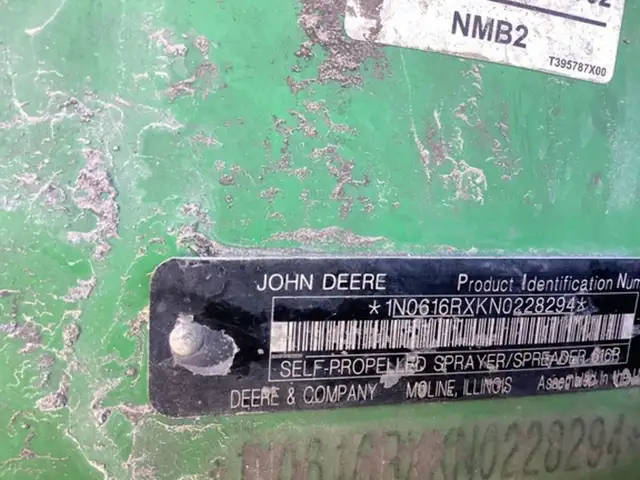 2022 John Deere 616R in Farming Equipment in Swift Current - Image 33